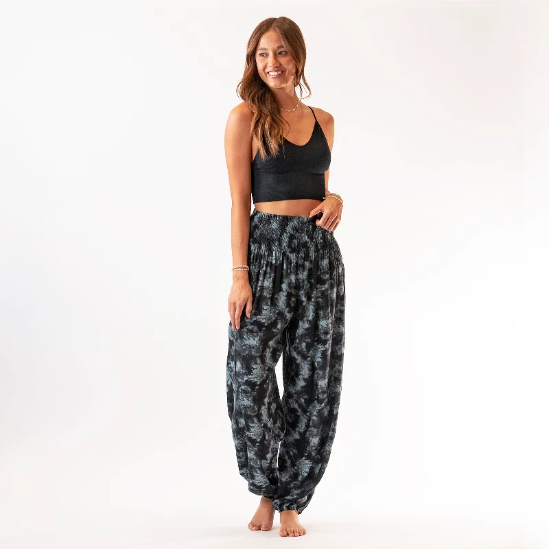 Lotus and Luna - Lava Island Harem Pants Chic Capri Pants