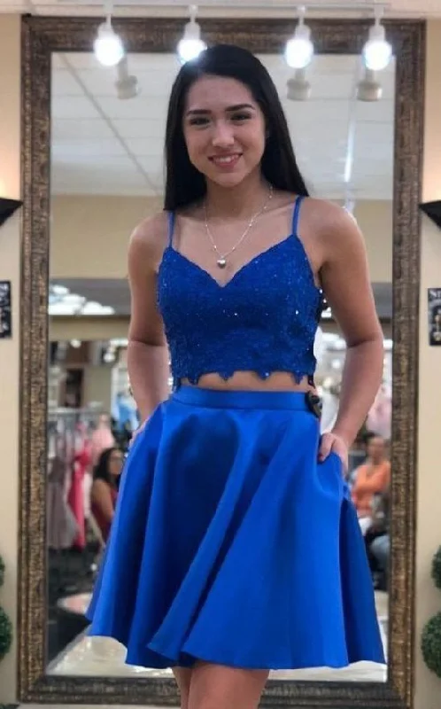 Two Pieces Short Royal Blue Homecoming Dress    cg13238