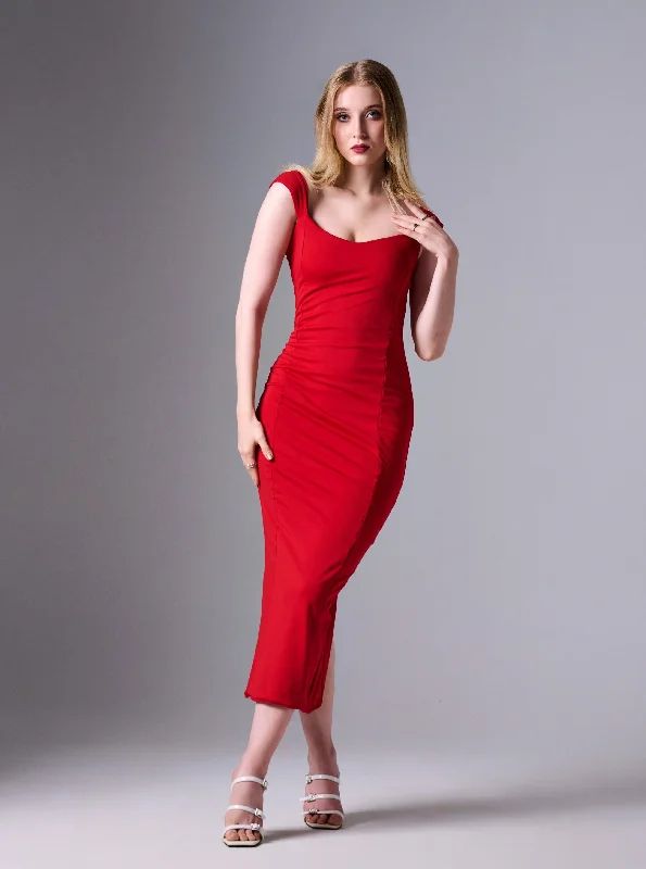 Adela sweetheart Neckline Maxi Dress in Red Trendy Ruffled Maxi Dress